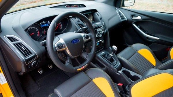 ТОП-5 &laquo;заряженных&raquo; автомобилей до 1 млн рублей