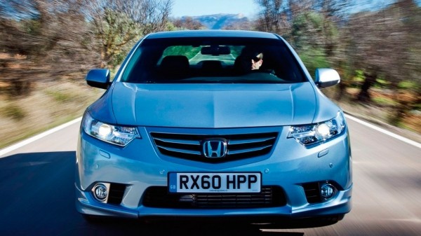 ТОП-5 &laquo;заряженных&raquo; автомобилей до 1 млн рублей