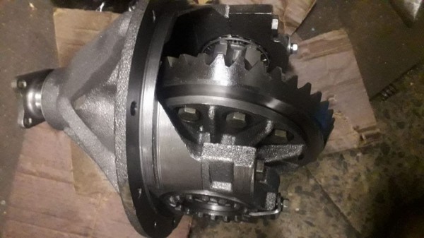 Из того, что было: кто делает редукторы, которые гудят и разваливаются