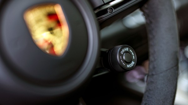 Получаем Porsche 992 c &laquo;механикой&raquo; в виде 911-го GTS