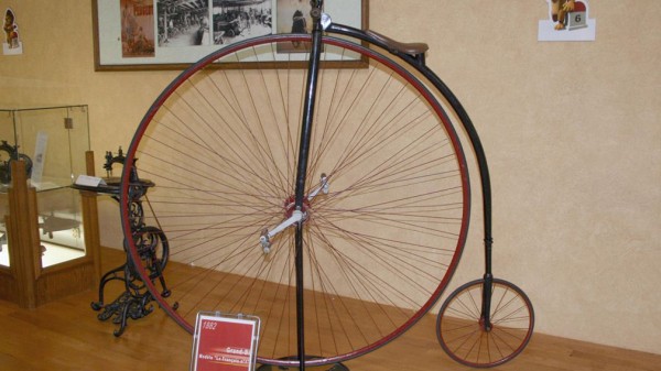 ТОП-5 автокомпаний, которые начинали бизнес не с производства автомобилей