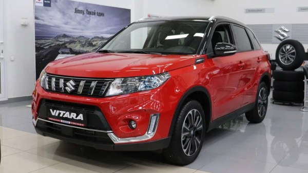 Компания Suzuki в январе подняла цены на весь модельный ряд в России