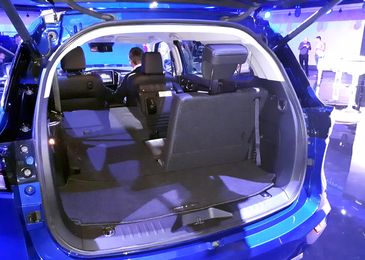 Большой MU-X: первый обзор нового рамного внедорожника Isuzu для России