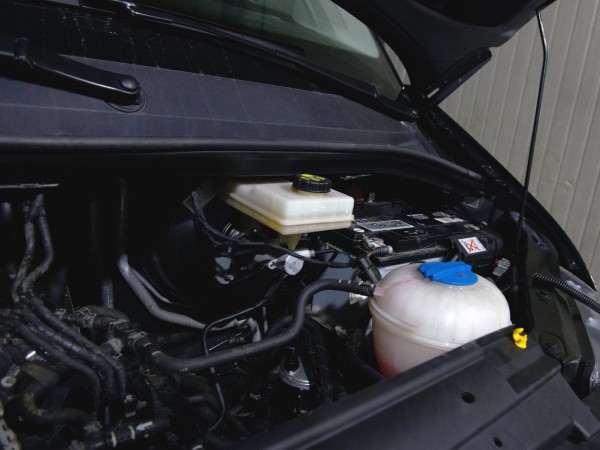 Допуски, вязкость и температурные пределы: интервью с испытателем моторного масла