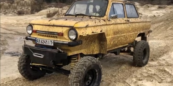 Lego для взрослых: старый Запорожец превратили в эффектный внедорожник (видео)