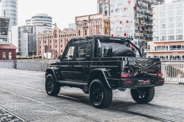 500-миллиметров: Brabus представил очень черный пикап