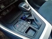 Гребет, как проклятый: зимний тест-драйв Toyota RAV4 пятого поколения