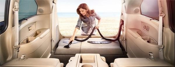 Как выбрать надежный автомобильный пылесос