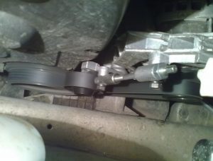 Лада Калина: натяжитель ремня генератора, проверка и замена