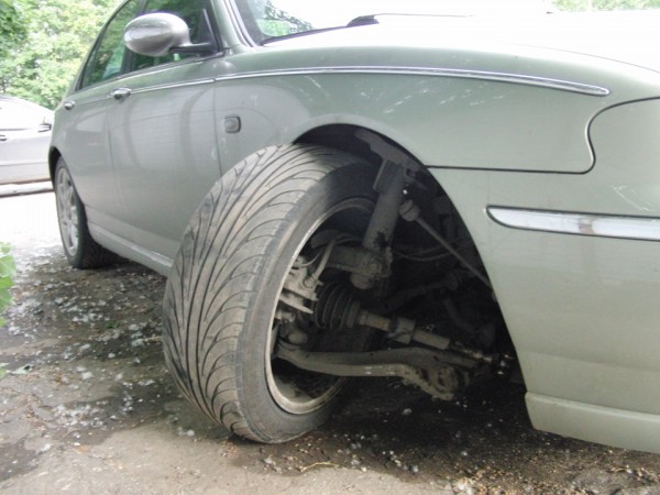 Россиянам назвали самые опасные неисправности автомобиля