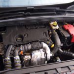 Упал уровень масла в двигателе: почему так происходит