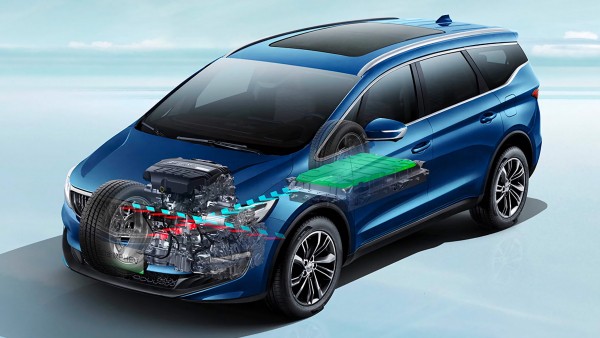У гибрида Geely Jiaji PHEV вырос пробег на электротяге