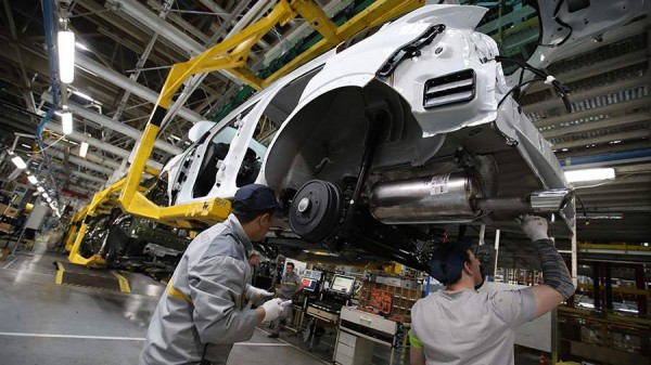 Российский завод Renault временно приостановит свою работу с 28 февраля
