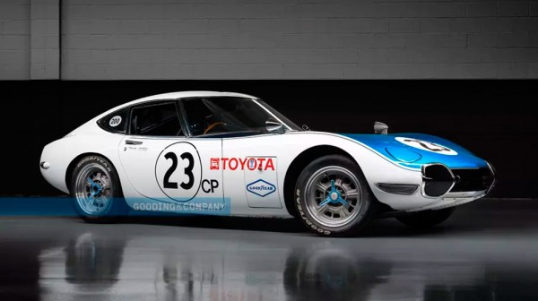 Уникальную Toyota 2000GT от Кэрролла Шелби выставили на аукцион