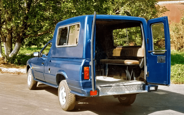 Грузовые тайны &laquo;сорок первого&raquo;: необычные пикапы на базе &laquo;Москвича-2141&raquo;