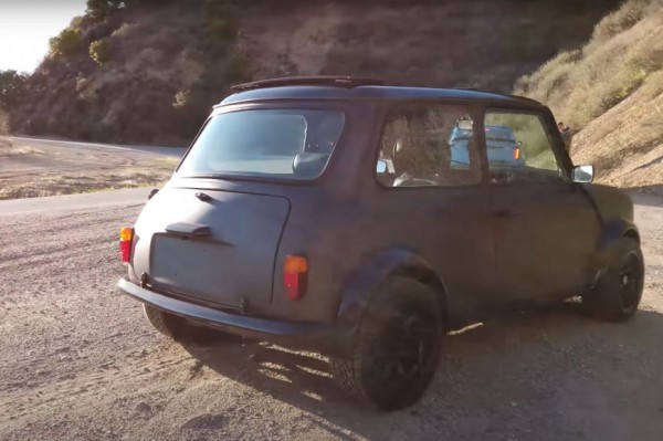 Из классического Mini сделали роскошный спортивный автомобиль