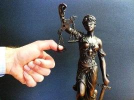 Как правильно оформить страховку от угона