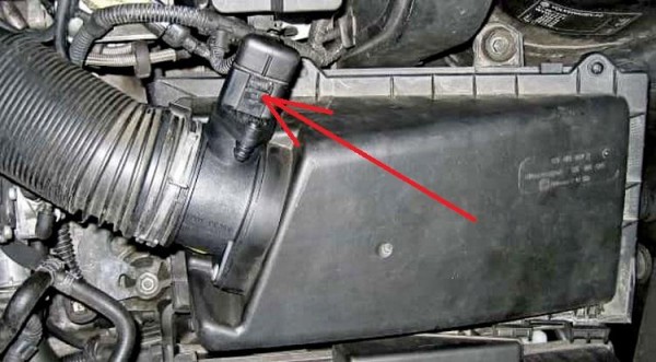 Почему &laquo;плавают&raquo; обороты двигателя на холостом ходу