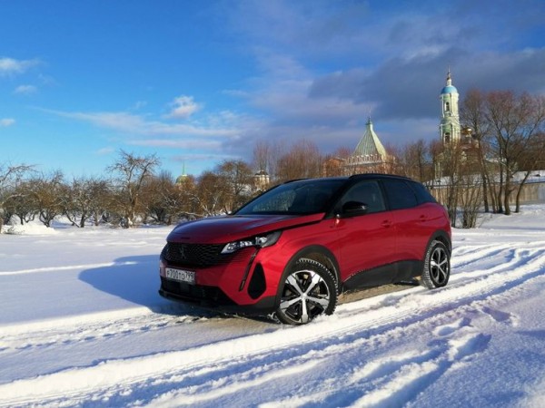 Прочь от безумного мира: духовное путешествие на новом Peugeot 3008 Прочь от безумного мира: духовное путешествие на новом Peugeot 3008