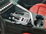 Прочь от безумного мира: духовное путешествие на новом Peugeot 3008 Прочь от безумного мира: духовное путешествие на новом Peugeot 3008