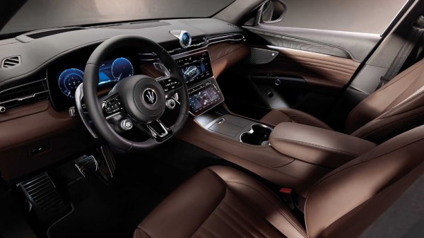 Компания Maserati презентовала свой новый кроссовер Maserati Grecale 2022 года Компания Maserati презентовала свой новый кроссовер Maserati Grecale 2022 года