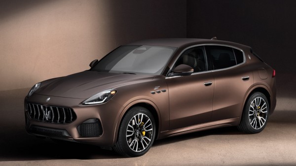 Компания Maserati презентовала свой новый кроссовер Maserati Grecale 2022 года Компания Maserati презентовала свой новый кроссовер Maserati Grecale 2022 года