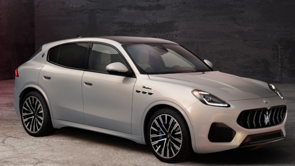 Компания Maserati презентовала свой новый кроссовер Maserati Grecale 2022 года Компания Maserati презентовала свой новый кроссовер Maserati Grecale 2022 года