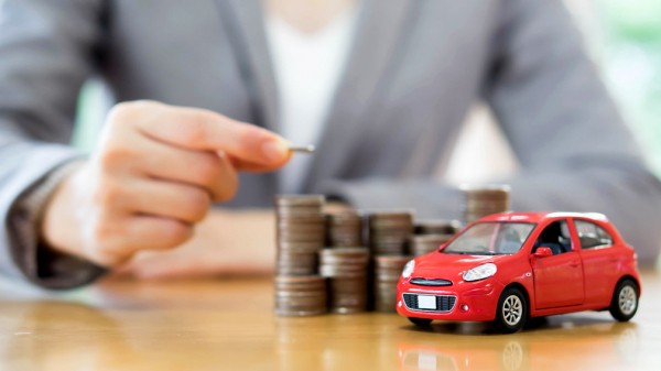 Новые автомобили подорожали в РФ более чем на 15% за одну неделю в 2022 году