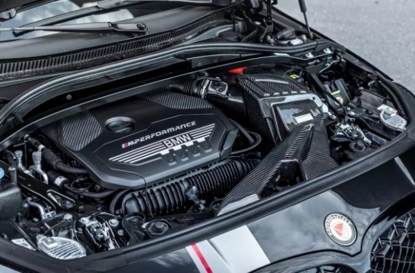 &laquo;Заряджений&raquo; хетчбек BMW M135i зробили ще потужнішим