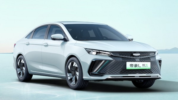 Компания Geely представила новый гибридный седан Emgrand L Hi•X с небольшим расходом топлива Компания Geely представила новый гибридный седан Emgrand L Hi•X с небольшим расходом топлива