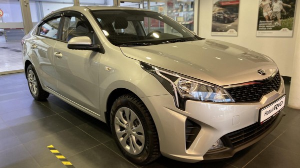 В РФ выросли цены на автомобили KIA в марте 2022 года