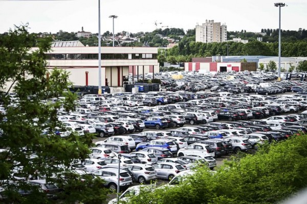 Доверяй, но проверяй: как при покупке авто с пробегом не нарваться на недобросовестного продавца