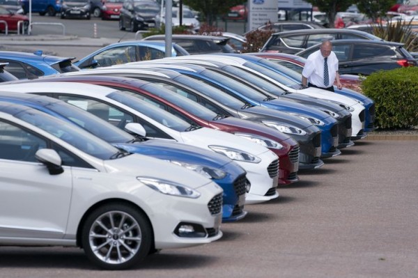 Доверяй, но проверяй: как при покупке авто с пробегом не нарваться на недобросовестного продавца