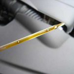 Течь масла из двигателя: как найти причину