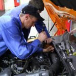 Треск при запуске двигателя на холодную: в чем причина неисправности