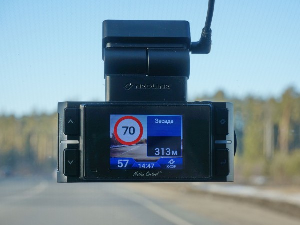 &laquo;Ты что тут, самый умный?!&raquo;: обзор сигнатурного комбо-устройства Neoline X-COP 9200c