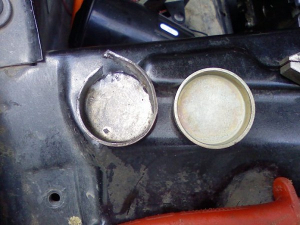 Замена заглушки&nbsp;блока двигателя