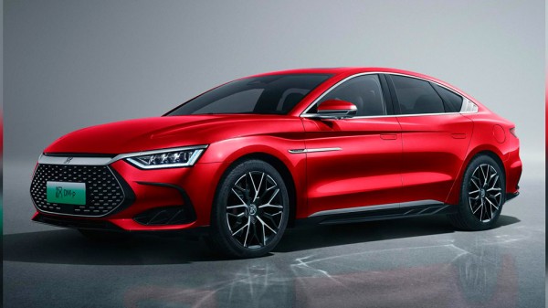 Китайская компания BYD решила отказаться от выпуска автомобилей на горючих видах топлива