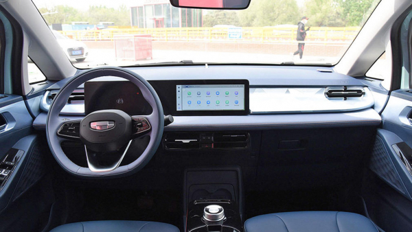 Появились &laquo;живые&raquo; фотографии самого бюджетного электрокара Geely