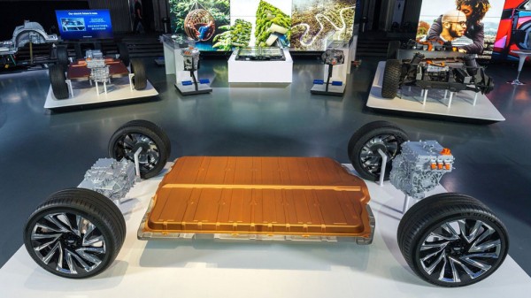 Honda и General Motors начнут совместно работать над доступными электрическими авто