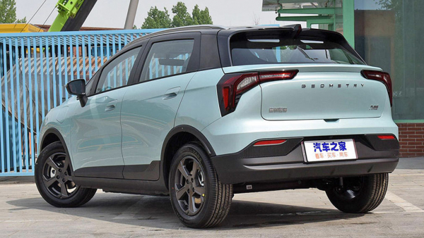 Появились &laquo;живые&raquo; фотографии самого бюджетного электрокара Geely