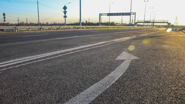 В России вырос спрос на аренду автомобилей перед майскими праздниками
