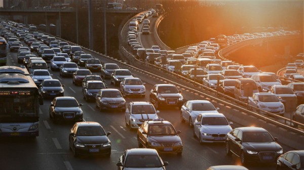 Чем опасна езда на низких оборотах двигателя