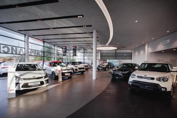 Большинство автодилеров РФ могут закрыться в 2022 году