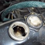 Быстрая и мягкая промывка двигателя Hi-Gear: обзор промывочных составов и особенности