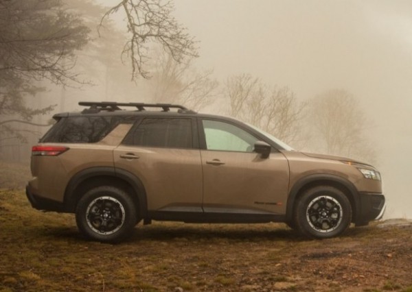 Новий Nissan Pathfinder отримав версію для бездоріжжя
