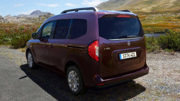 Mercedes T-Class представлен как более дорогой конкурент Renault Kangoo