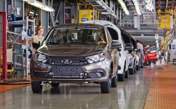 Мутная схема: кому и зачем Renault отдаст свою долю АВТОВАЗа