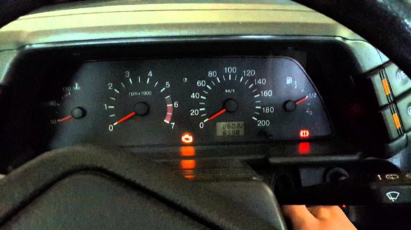 По каким причинам машина может плохо заводиться на холодную