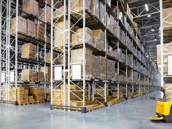 Россияне стали чаще доверять транспортным компаниям негабаритные посылки